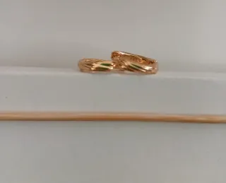 Pendientes Aros Entrelazados Shine.