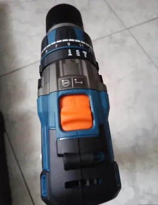 Taladro Atornillador Percutor Dexter Brushless