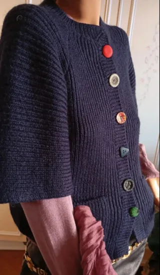 Cardigan blu taglia S con bottoni colorati