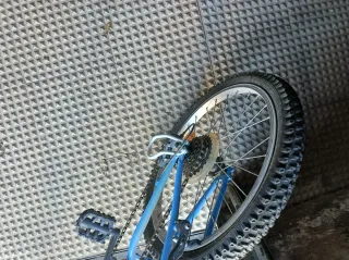 Bicicleta infantil B'TWIN azul