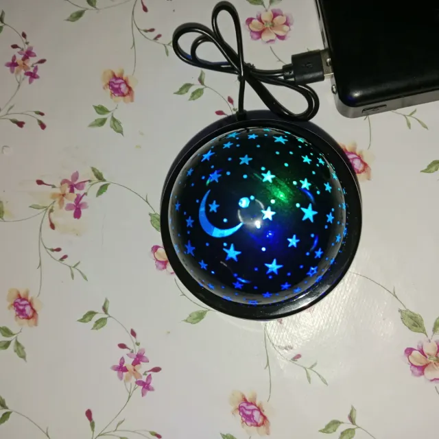 Mini Bola Mágica LED USB