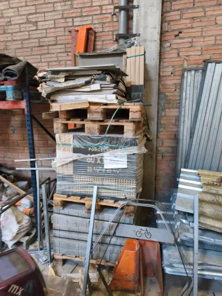 Herramientas de construcción y jardinería