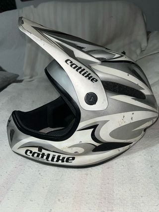 Casco Integral Ciclismo Catlike