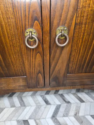 Aparador colonial diseño corazones