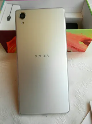 Sony Xperia X
