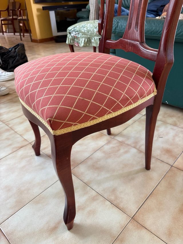 8 Sedie da Pranzo in Legno e Tessuto