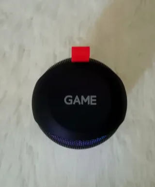 Altavoz Bluetooth Portátil con Luces LED RGB