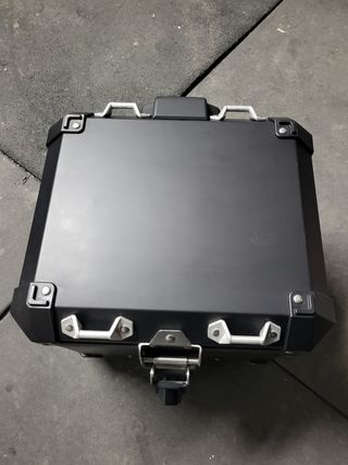 Top case  aluminio negro para bmw 1250