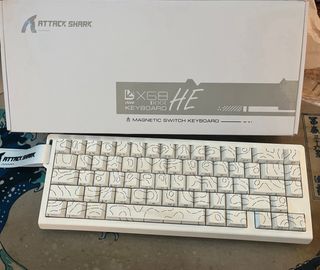 Teclado Mecánico Gaming Attack Shark Multicolor