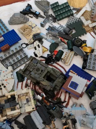 Lotte Lego: Pezzi, Action Figures e Carri Armati