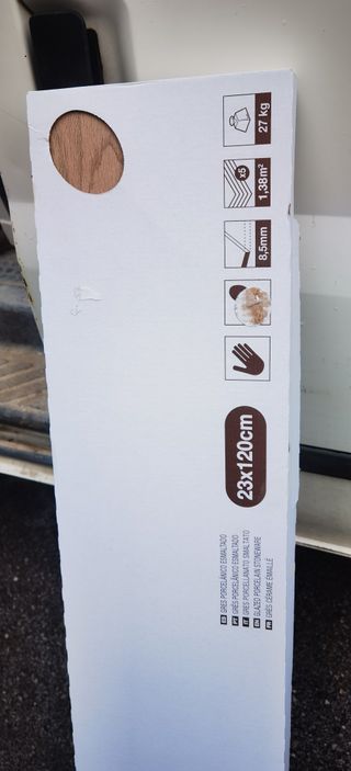 Baldosas Porcelánicas Esmaltadas 23x120cm