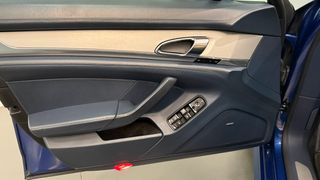 Porsche Panamera 4S