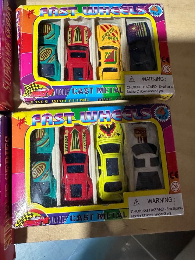 Lotto 4 Scatole Giocattoli Fast Wheels e Supreme