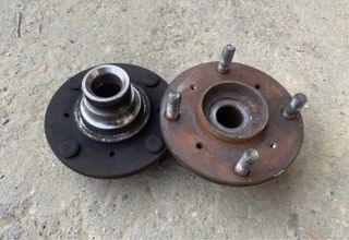 Mozzi ruote anteriori Honda Civic MB6 4x114