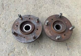 Mozzi ruote anteriori Honda Civic MB6 4x114