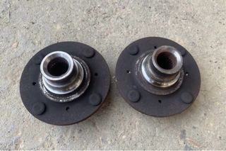 Mozzi ruote anteriori Honda Civic MB6 4x114