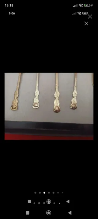 Set di posate per dessert dorate