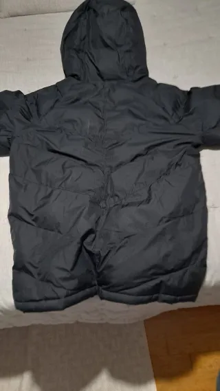 Chaqueta Nike Negra con Capucha