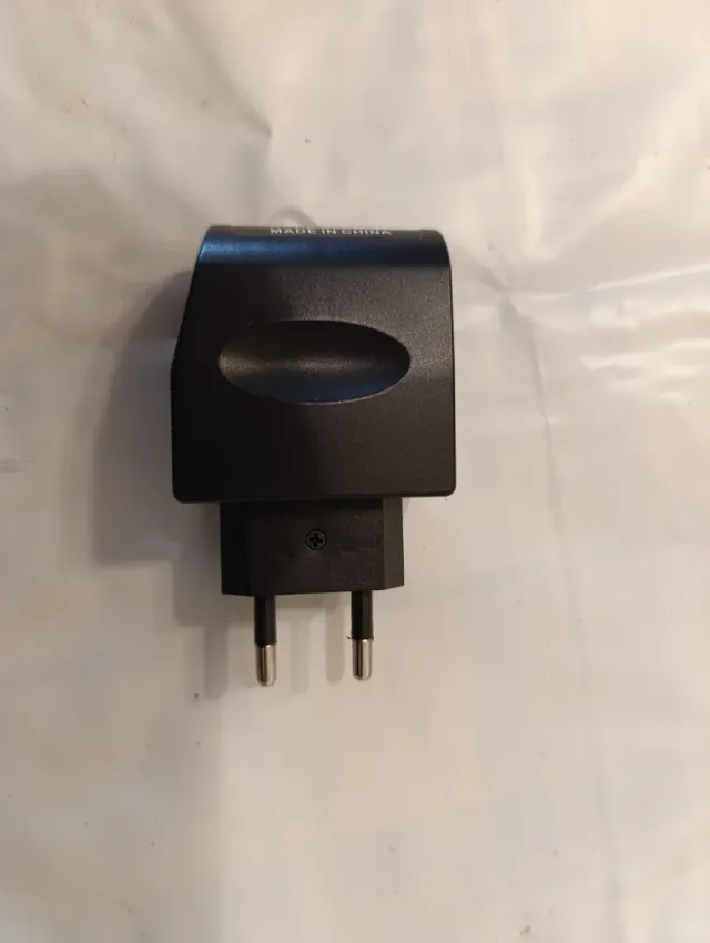 Adattatore da presa a accendisigari auto LEER