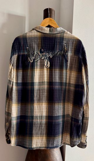 Camisa Desigual cuadros beige y azul