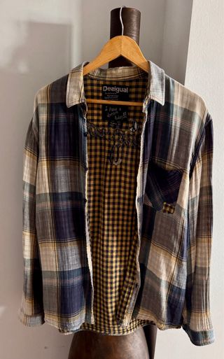 Camisa Desigual cuadros beige y azul