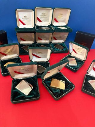 12 accendini metallici Winjet International a gas