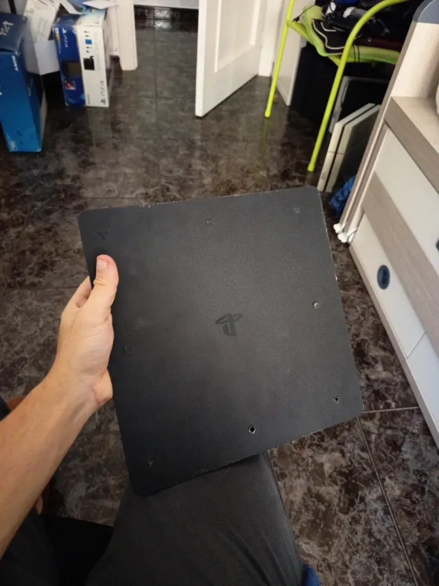 PS4 SLIM 1TB NEGRA
