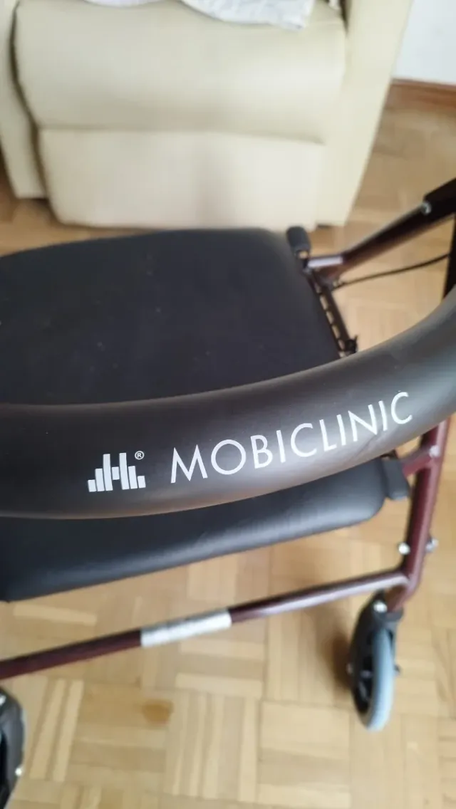 Andador para ancianos, Modelo escorial