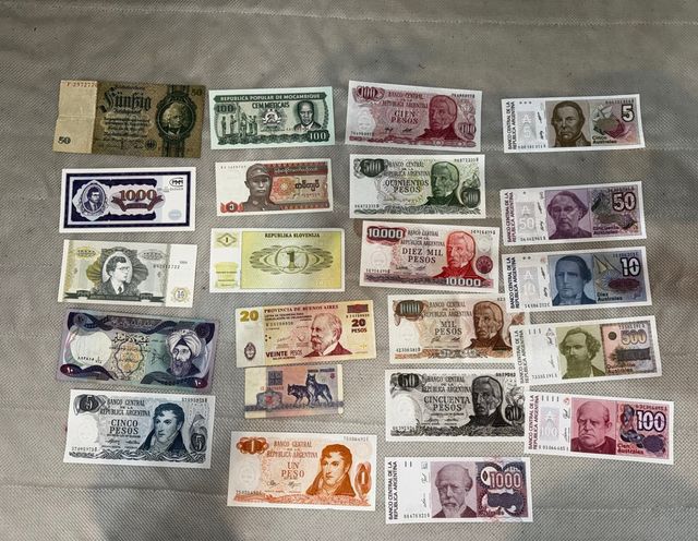 Lotto di 100 Banconote del Mondo - Collezione Varia