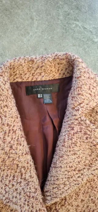 Abrigo de paño mujer Zara rosa tweed