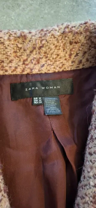 Abrigo de paño mujer Zara rosa tweed