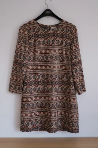 Vestido túnica estampado étnico manga 3/4