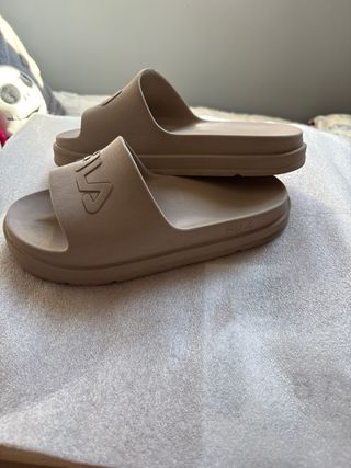 Chanclas Fila Beige Talla 37