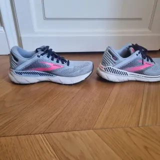Brooks Adrenaline GTS 22 - Taglia 40