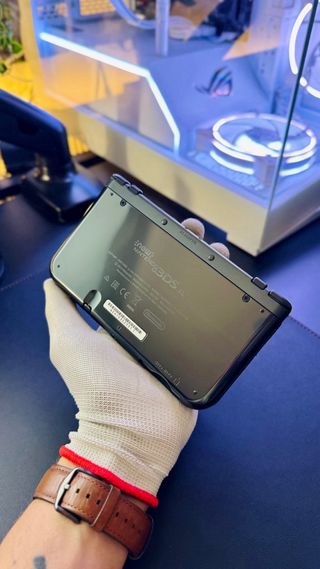 +200 Giochi New Nintendo 3DS XL Nero Con scatola