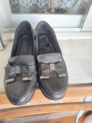 Zapatos negros mujer lazo