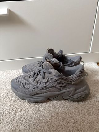 Zapatillas Adidas Ozweego Gris