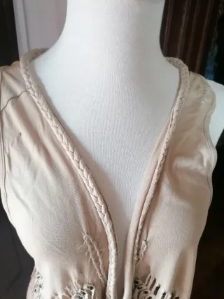 Chaleco Hippie Flecos Talla S Beige