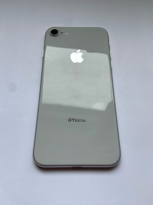 Struttura di ricambio per iPhone 8