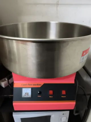 Maquina de algodón de azúcar