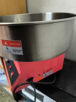 Maquina de algodón de azúcar