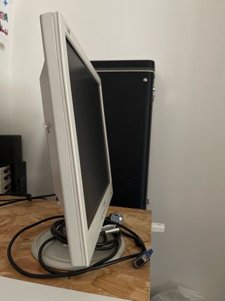 Pantalla Philips 170S Cuadrada