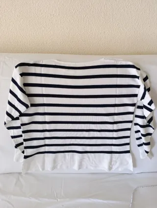 Jersey rayas Talla M, NUEVO