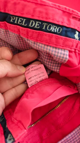 Pantalones Piel de Toro Rojos