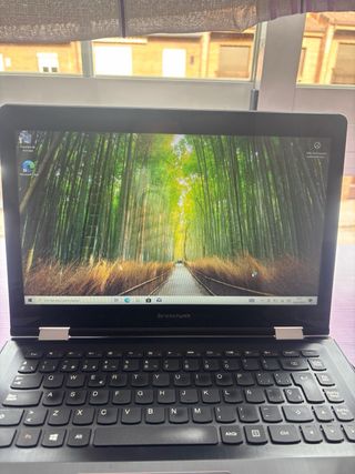 Ordenador portátil Lenovo color Blanco