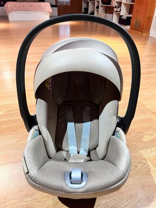 Silla Cybex + Soporte Coche Giratorio