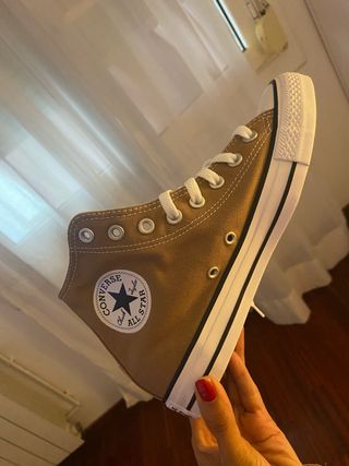 Converse All Star altas marrones
