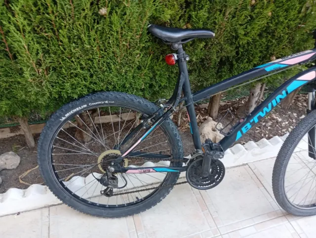 Bicicleta B-Twin 26 talla M