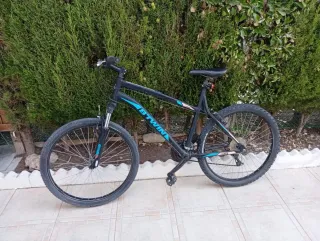 Bicicleta B-Twin 26 talla M
