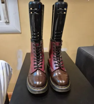 Botas Dr. Martens rojas talla 37